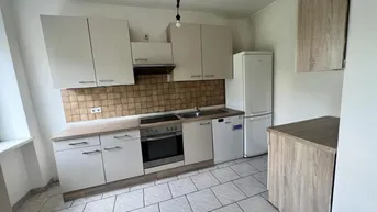 Expose Nähe Bahnhof, vermietete Anlegerwohnung, 3 extra Zimmer &amp; große möblierte Küche