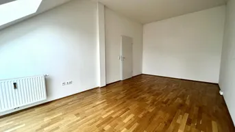 Expose Top-sanierte 4-Zimmer-Dachgeschosswohnung - nähe Kunsthaus ++Videorundgang++