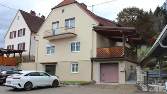 Expose Sofort beziehbares Ein/Zweifamilienwohnhaus in Aussichtslage in Fohnsdorf