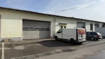 Expose Halle/Lager + Büro -&gt; Konfigurierbar je nach Anforderung von 1 Zimmer - 13 Zimmer