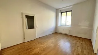 Expose 2 Zimmer Büro oder auch nur 1 Zimmer anmieten und als Gemeinschaftsoffice nutzen
