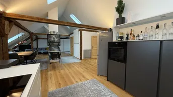 Expose Seltene Gelegenheit! Hochwertige, offen geschnittene Wohnung mit Uhrturm-Blick