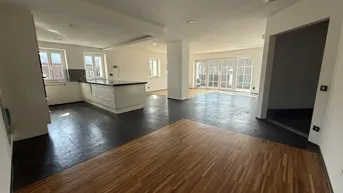 Expose Provisionsfrei!! Großzügige Eigentumswohnung mit Garten, Terrasse &amp; 2 Garagen in Gratwein-Straßengel
