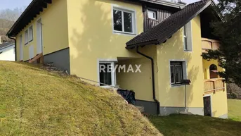 Expose KOMPLETTE Haus- Etage, mit großzügigen Garten und Grünruhelage in Niederöblarn!