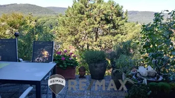 Expose "Hideaway - Chalet mit Fernblick und Garten am Wolfersberg"