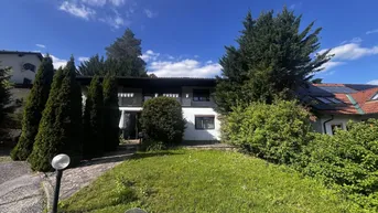 Expose "Solides Haus mit herrlichem Ausblick"