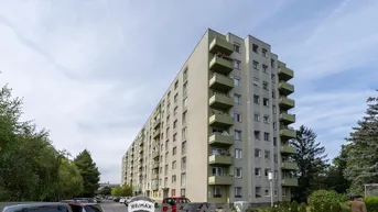 Expose "Vollmöbliert inkl. Heizung und Warmwasser - 1 Zimmer - Seyringer Spitz - U1"