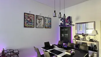 Expose 2-Zimmer mit Loggia| sanierter Altbau!