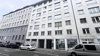 Expose "2 Zimmer Wohnung am Friedrich Engels Platz"