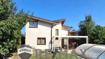 Expose " Luxushaus auf Eigengrund mit Pool - KGV Ruthnergasse"