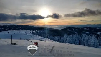 Expose "Klippitz-Panorama direkt an der Skipiste!"