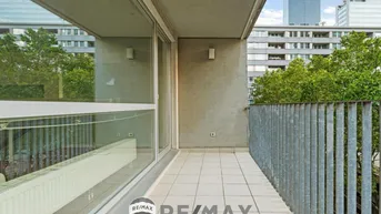 Expose "Uno Cty- Donau City- 3 Zimmer Maisonette- Loggia"
