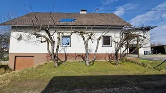 Expose Zu verkaufen Großes Wohnhaus mit 204 m², verkehrsgünstig in Grafenstein