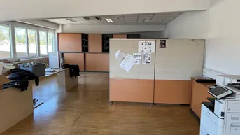 Expose Praktisches Büro im Industriegebiet Wals-Siezenheim