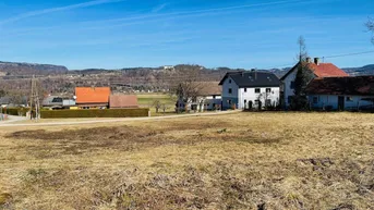 Expose Sonniges Grundstück mit herrlichen Ausblick in Top-Lage!