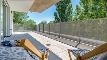 Expose Einzigartiges PENTHOUSE mit grünem Park – 2,80m Raumhöhe im ZENTRUM – Erstbezug