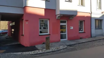 Expose Büro - Geschäftsfläche in zentraler Lage