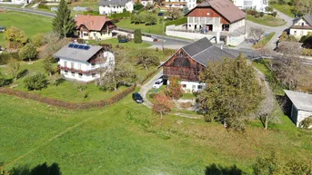 Expose Sonnenplateau Köstenberg - Wohnhaus mit Stallgebäude und Wiesen