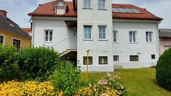 Expose Ein- oder Zweigenerationen Wohnhaus in guter Ortsanbindung