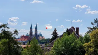 Expose SONNIGE 2-ZIMMERWOHNUNG MIT LOGGIA , GARAGENSTELLPLATZ MÖGLICH**