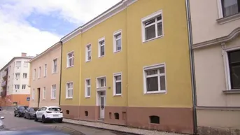 Expose Wiener Neustadt: Schöne große Wohnung in Zentrums- und Bahnhofsnähe