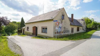 Expose Ehemaliges Bauernhaus in traumhafter, erhöhter Südwesthanglage auf rund 1,9 ha Grund 
