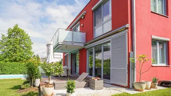 Expose Graz - Waltendorf: Exklusives Architektenhaus in erhöhter Stadtrandlage mit Salzwasserpool und Ausblick