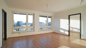 Expose Lichtdurchflutete 3-Zimmer-Wohnung im 5. Liftstock mit Blick auf den Schlossberg