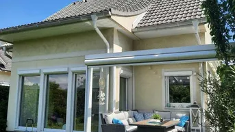 Expose Ruhig und zentral, 4 Zi, sofort beziehbar, Pool