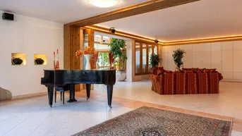 Expose Als wäre hier eine Perlenmuschel gestrandet - Ein Leben am Donauarm