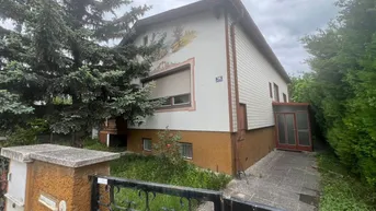Expose Haus in Top Lage - Renovierungsbedürftig