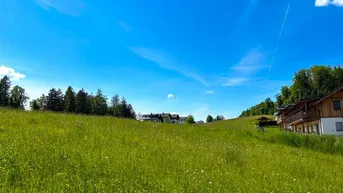 Expose St. Wolfgang: Grundstück mit Berg- &amp; Seeblick!