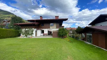 Expose EIN-/ ZWEIFAMILIENHAUS - SONNE &amp; RUHE IN DÖRFLICHER WOHNLAGE - Ortsteil Piesendorf - Skiregion Zell am See