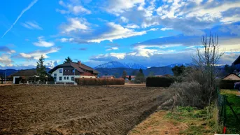 Expose Tolle Gelegenheit! Grundstück mit Potenzial in begehrter Lage östlich von Klagenfurt