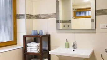 Expose Gästehaus mit Charme - Bergluft und Seeblick inklusive!