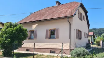 Expose Kompakt &amp; charmant: Wohnhaus mit großem Potenzial