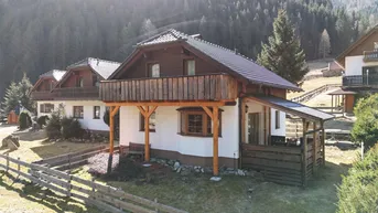 Expose Top saniertes Wohnhaus fußläufig zu Talstation Ankogelbahn und Seebachtal mit separatem Baugrund