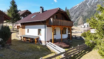 Expose Top gepflegtes Wohnhaus fußläufig zu Ankogel-Talstation und Seebachtal mit separatem Baugrund