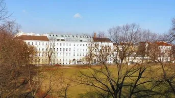 Expose GRÜNRUHELAGE - BEFRISTETER ALTBAUHIT IN GEPFLEGTEM STILHAUS !