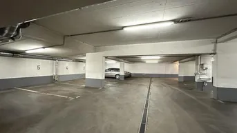 Expose Streckerpark-Nähe: Garagenplatz zu mieten