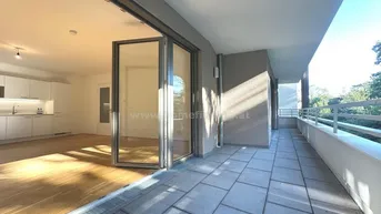 Expose mit Grünblick: westseitige Loggia/Balkon, Garage möglich - befristet