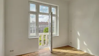 Expose TOP-sanierter 4-Zimmer Altbau mit 2 Balkone und 2 Bäder!