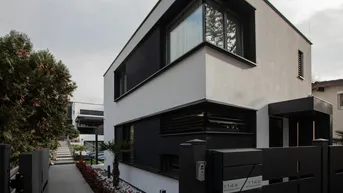 Expose Luxuriöses, modernes Haus im Kleingarten auf 3 Ebenen