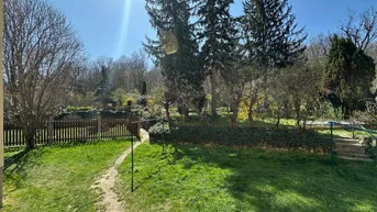 Expose Stilvoll wohnen in Neuwaldegg: 3-Zimmer-Gartenjuwel mit Kamin und Kochinsel