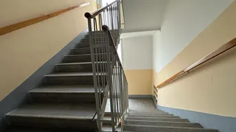 Expose !!!Preiswerte Helle 3-Zimmerwohnung im 4. Liftstock