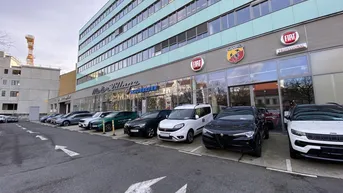 Expose Attraktiver Showroom am Schönbrunner Schlosspark in 1120 Wien zu mieten