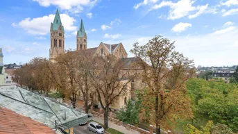 Expose Toplage mit Weitblick nahe Grinzinger Allee - Dachgeschoßwohnung zu kaufen in 1190 Wien
