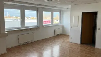 Expose Büro- und Lagerflächen in 2351 Wiener Neudorf zu mieten