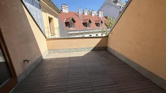 Expose Unbefristete 3-Zimmer-DG-Wohnung mit ca. 12 m² Freifläche - OHNE AUFZUG - OHNE KÜCHE - zu mieten in 1040 Wien