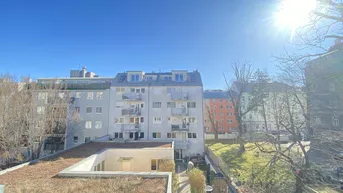 Expose Charmante 3-Zimmer Wohnung, Blick in den Innenhof - Garagenplatz inklusive - zu kaufen in 1160 Wien
